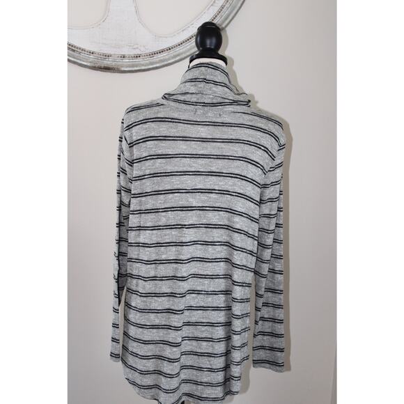 Planet Gold women’s stripe sweater gray and black size M - Picture 4 of 9